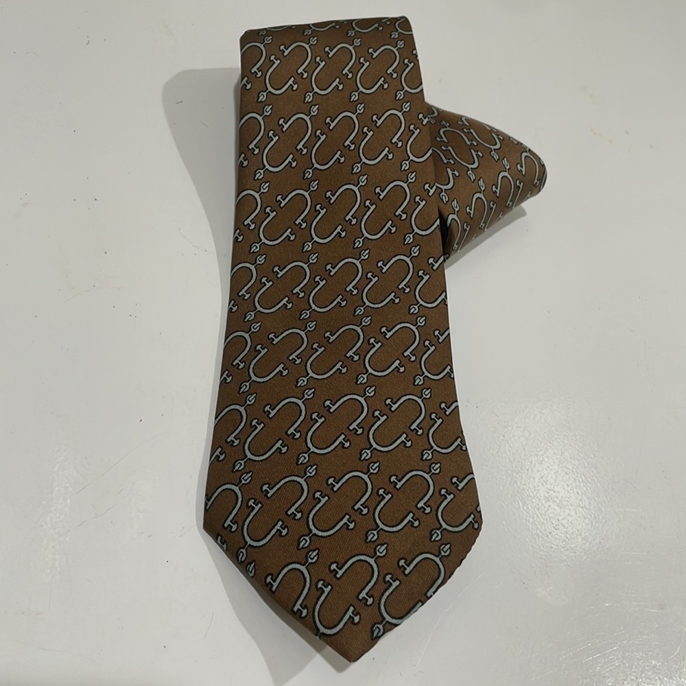 Hermes Paris Brown And Blue Stirrup? 100% Silk Tie—Fabulous! Excellent Condition